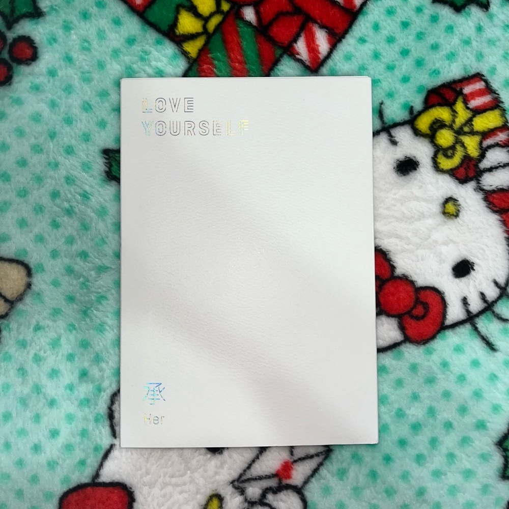 ۶ৎ bts love yourself: her album (cd & photo book) ۶ৎ